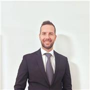 Plurilaureato impartisce lezioni private e aiuto compiti. Mi trovo a Taranto.